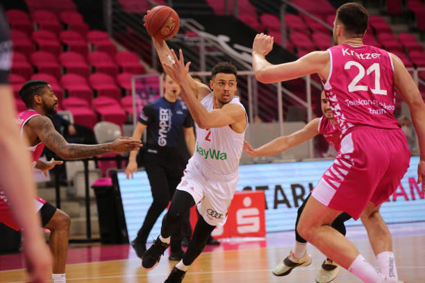 主动约战强 主动约战强