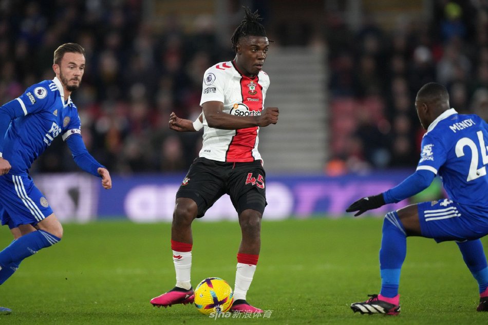 基维奥尔与 基维奥尔与