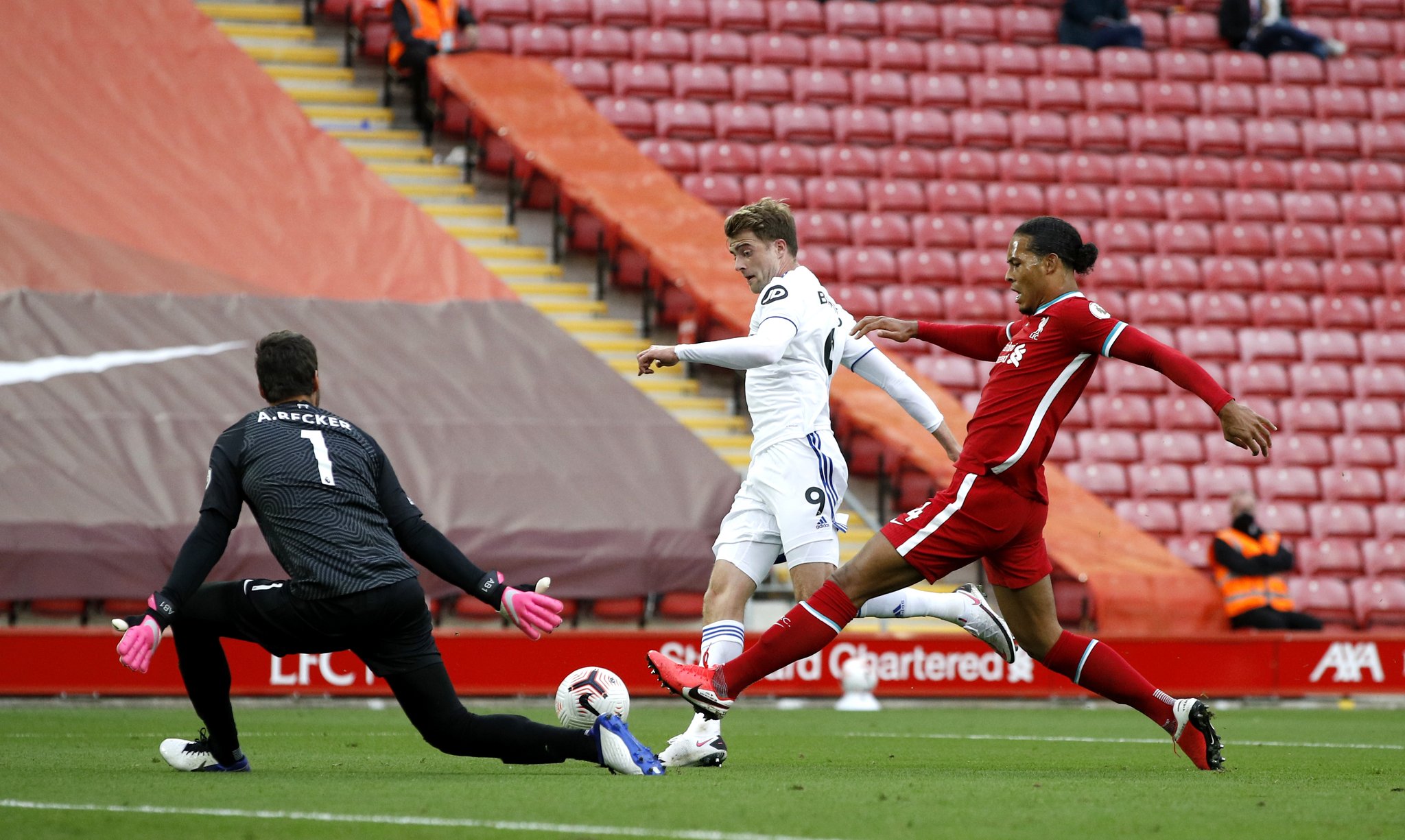 键比赛中失 键比赛中失