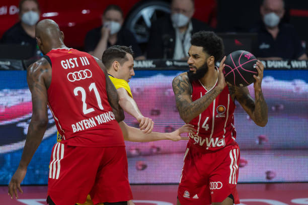 在国际大型 在国际大型