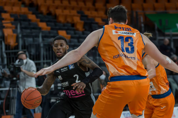 制住了对手 制住了对手